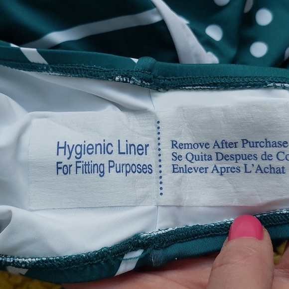 Modcloth swimsuit - Picture 4 of 12